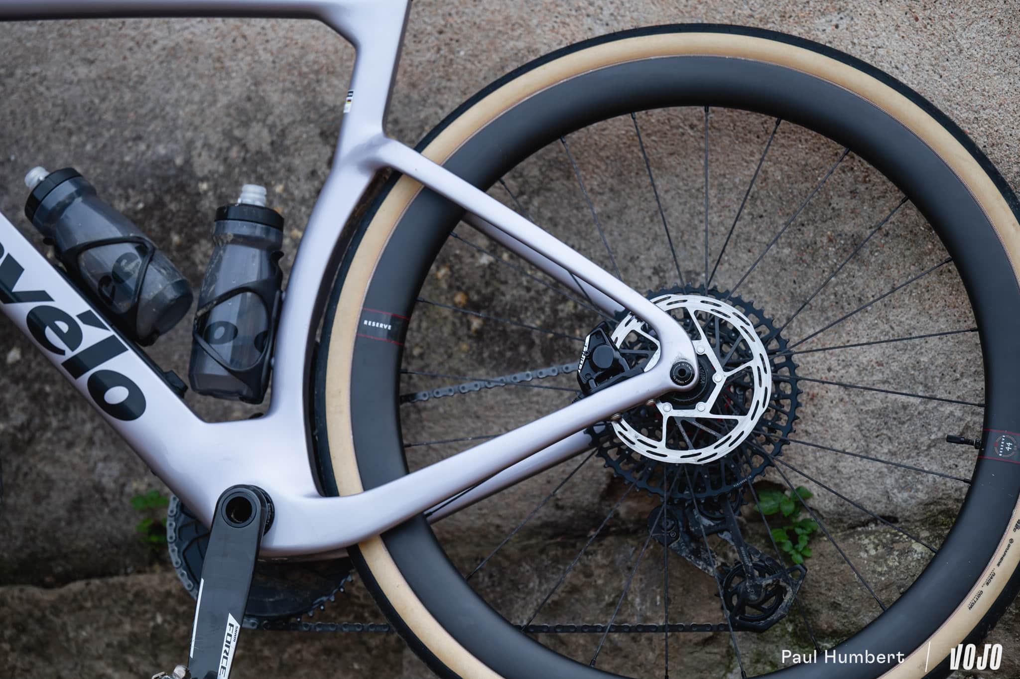 https://www.vojomag.nl/app/uploads/2025/06/cervelo aspero 5 gravel aero velo 2025 vojo paul humbert 93.jpg