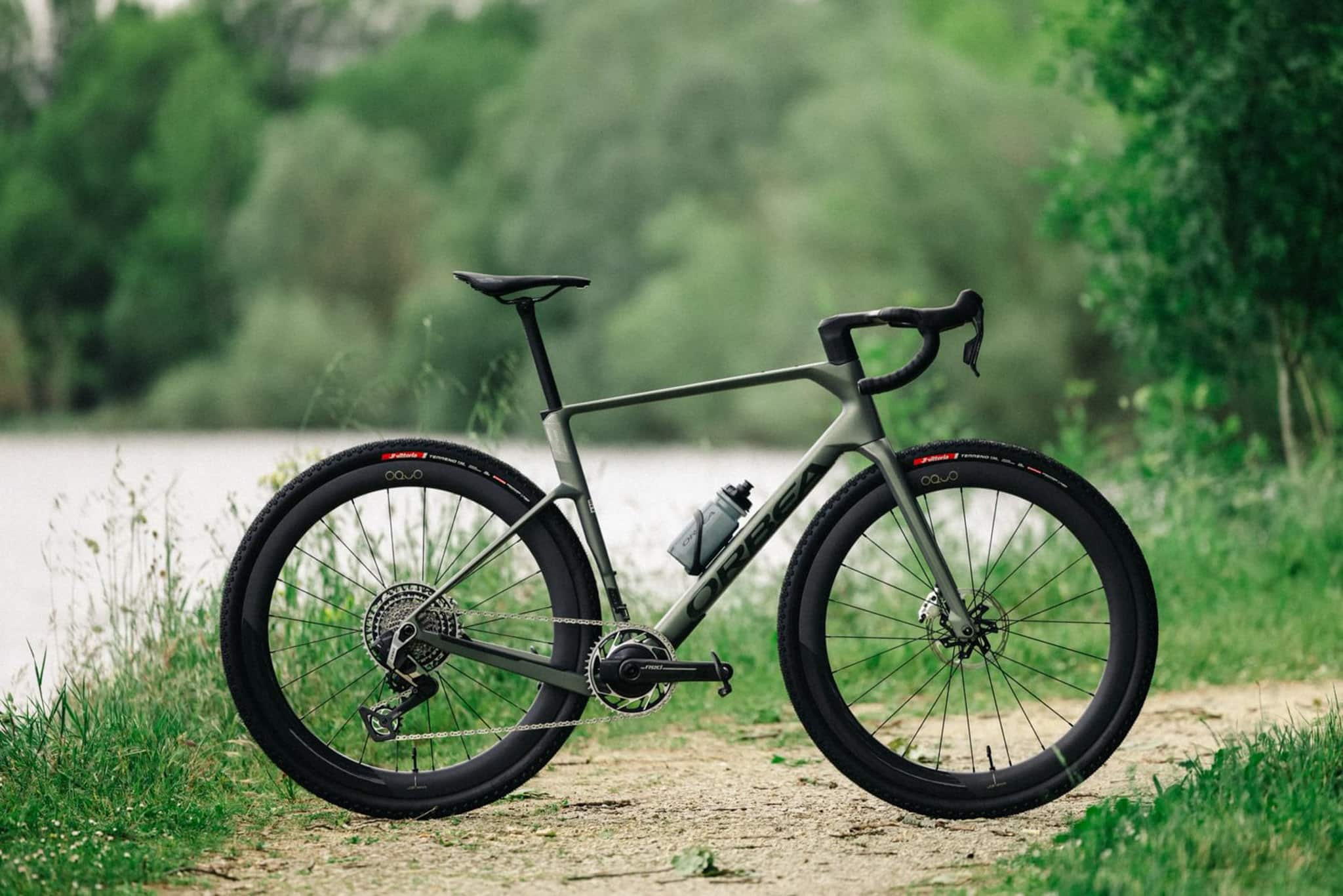 https://www.vojomag.nl/app/uploads/2025/06/orbea terra gravel race 2026 test avis 2025 vojo paul humbert 19.jpg