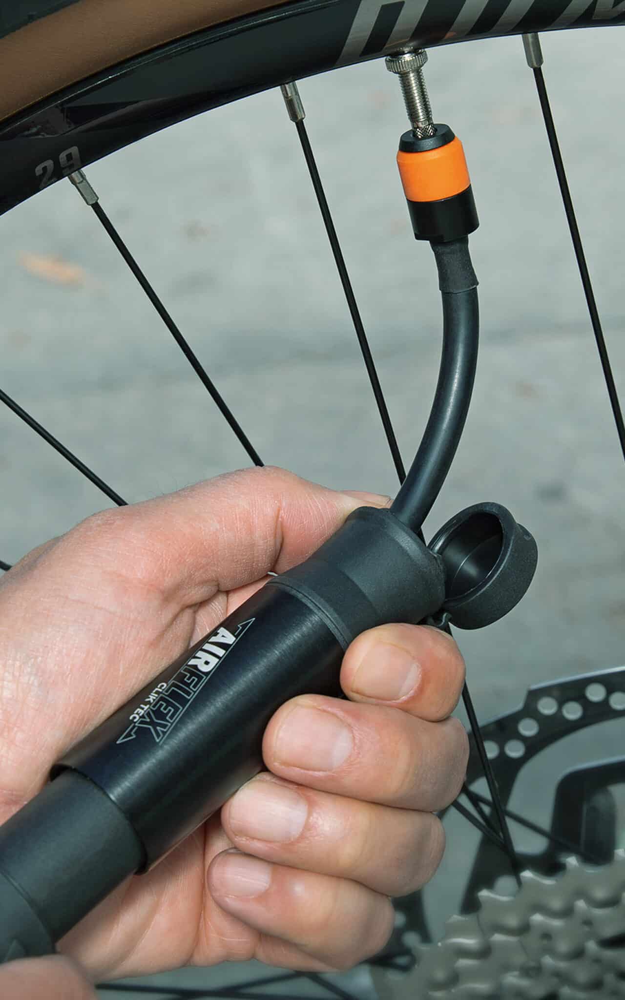 https://www.vojomag.nl/app/uploads/2025/07/12060 airflex explorer clik tec g 5 1280x2048.jpg