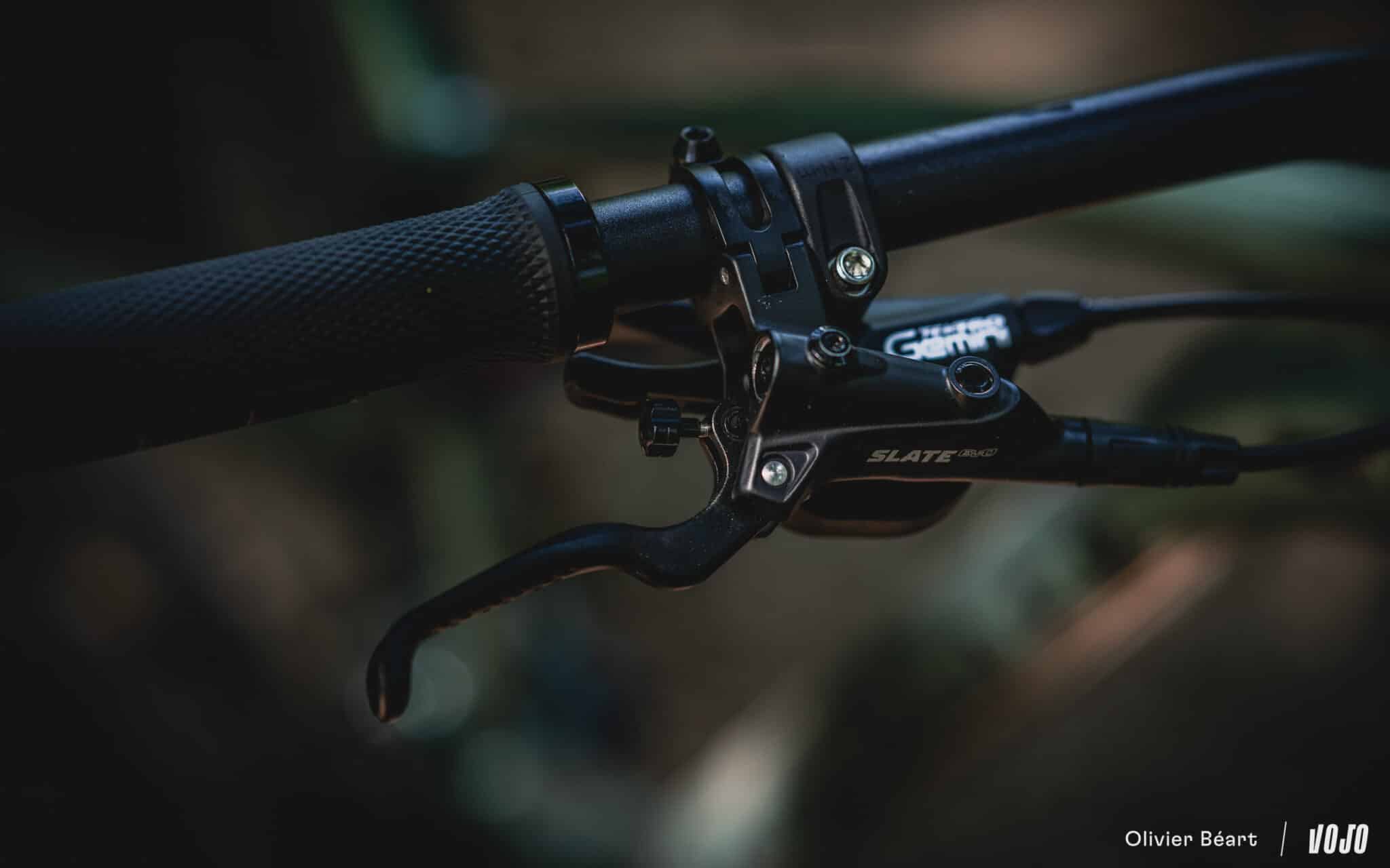 https://www.vojomag.nl/app/uploads/2025/07/Rockrider Feel 700S test essai avis prix equipement - Copyright Olivier Beart Vojo Magazine 4 2048x1280.jpg