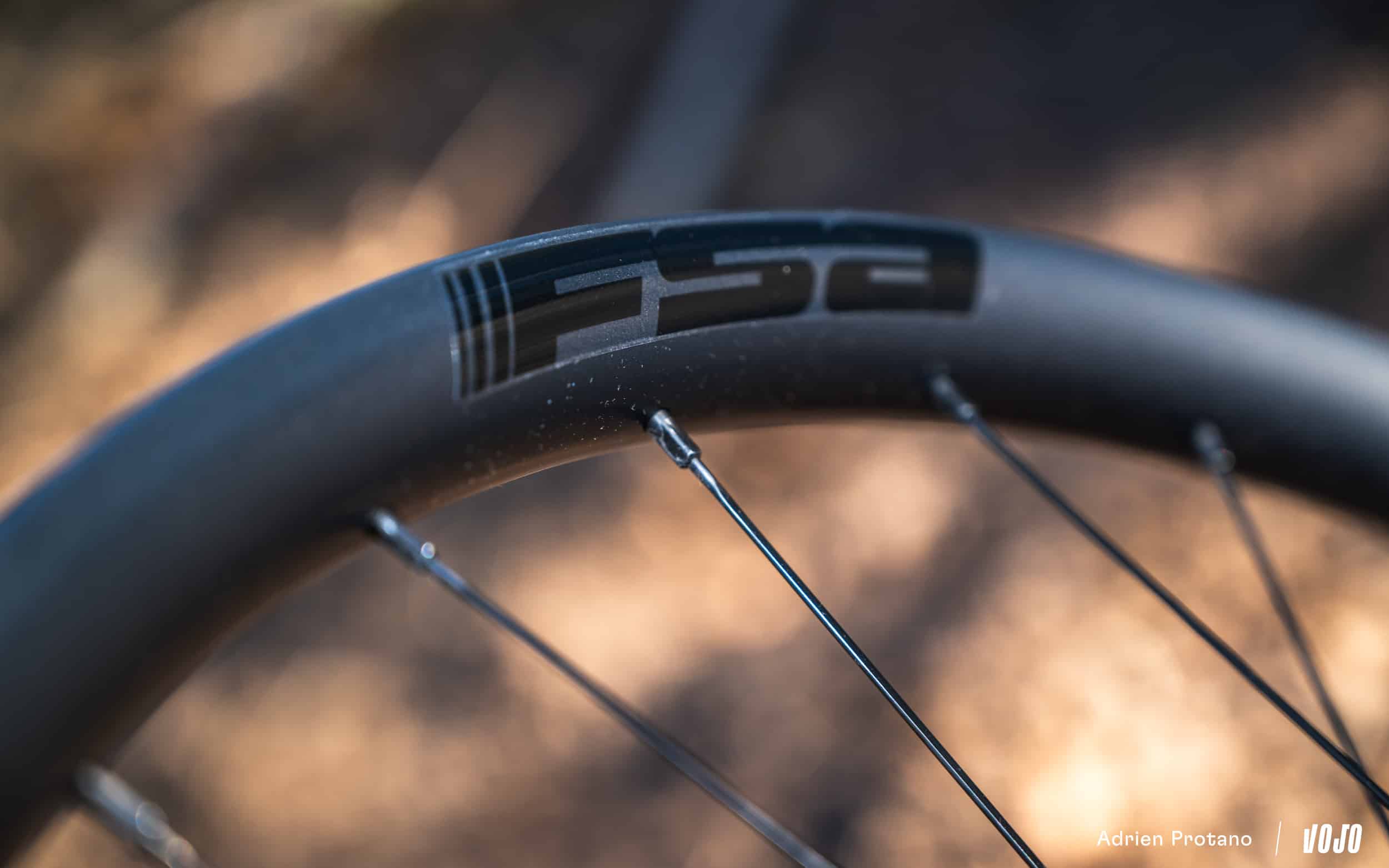 Test MTB-wielen | FSA NS SC i30 vs KFX i28: twee visies op de toepassing van carbon, één favoriet