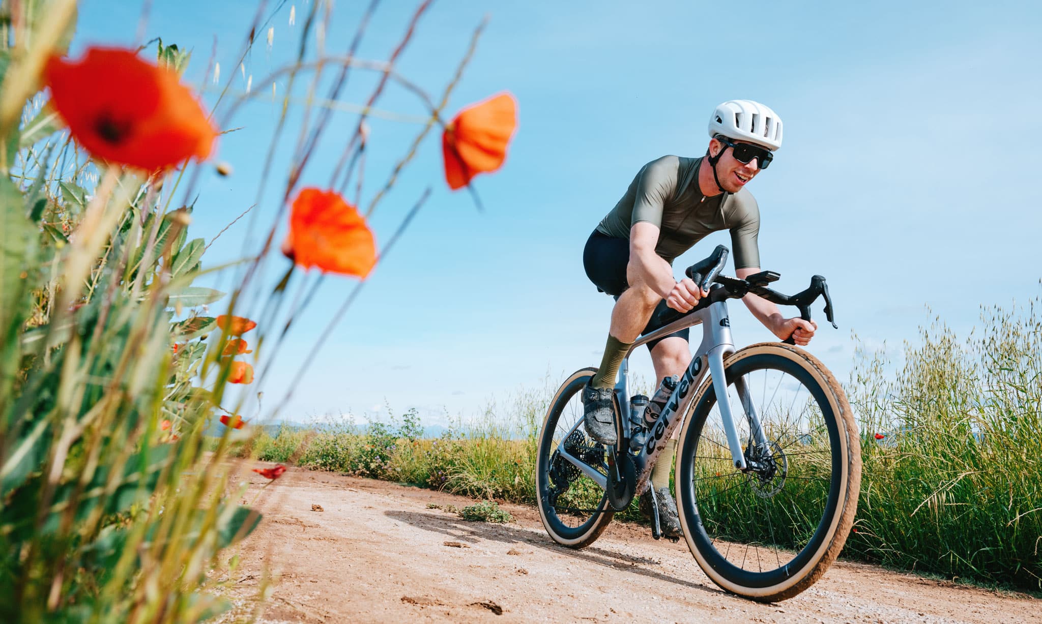 https://www.vojomag.nl/app/uploads/2025/07/cervelo aspero 5 gravel aero velo 2025 vojo paul humbert 24.jpg