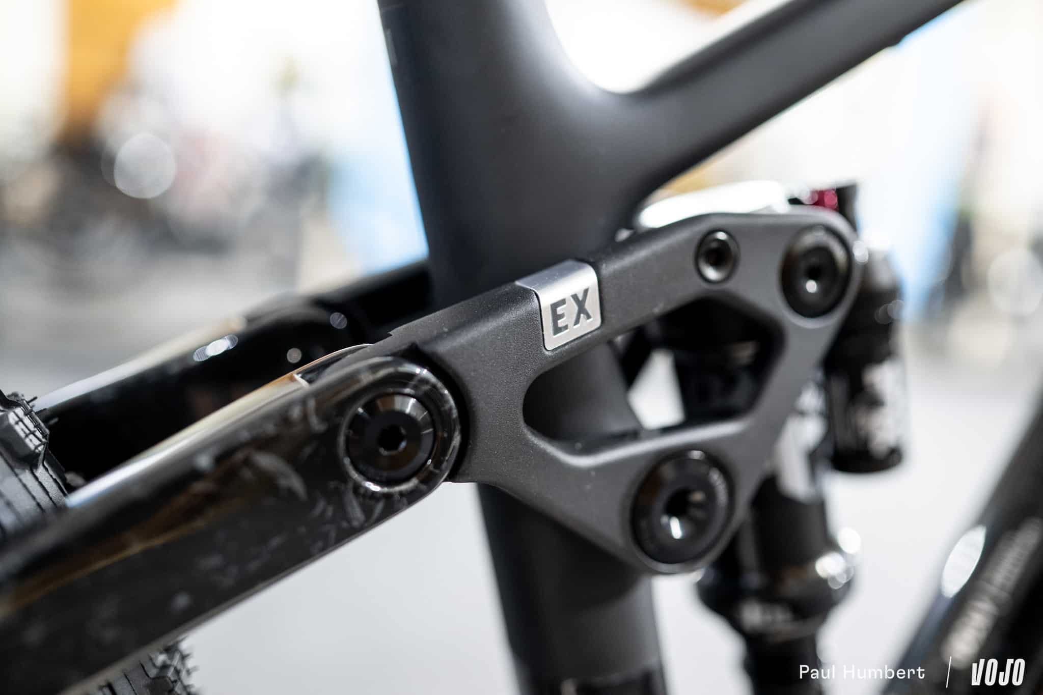 https://www.vojomag.nl/app/uploads/2025/08/trek fuel ex mx lx plus 2025 vojo paul humbert 5.jpg