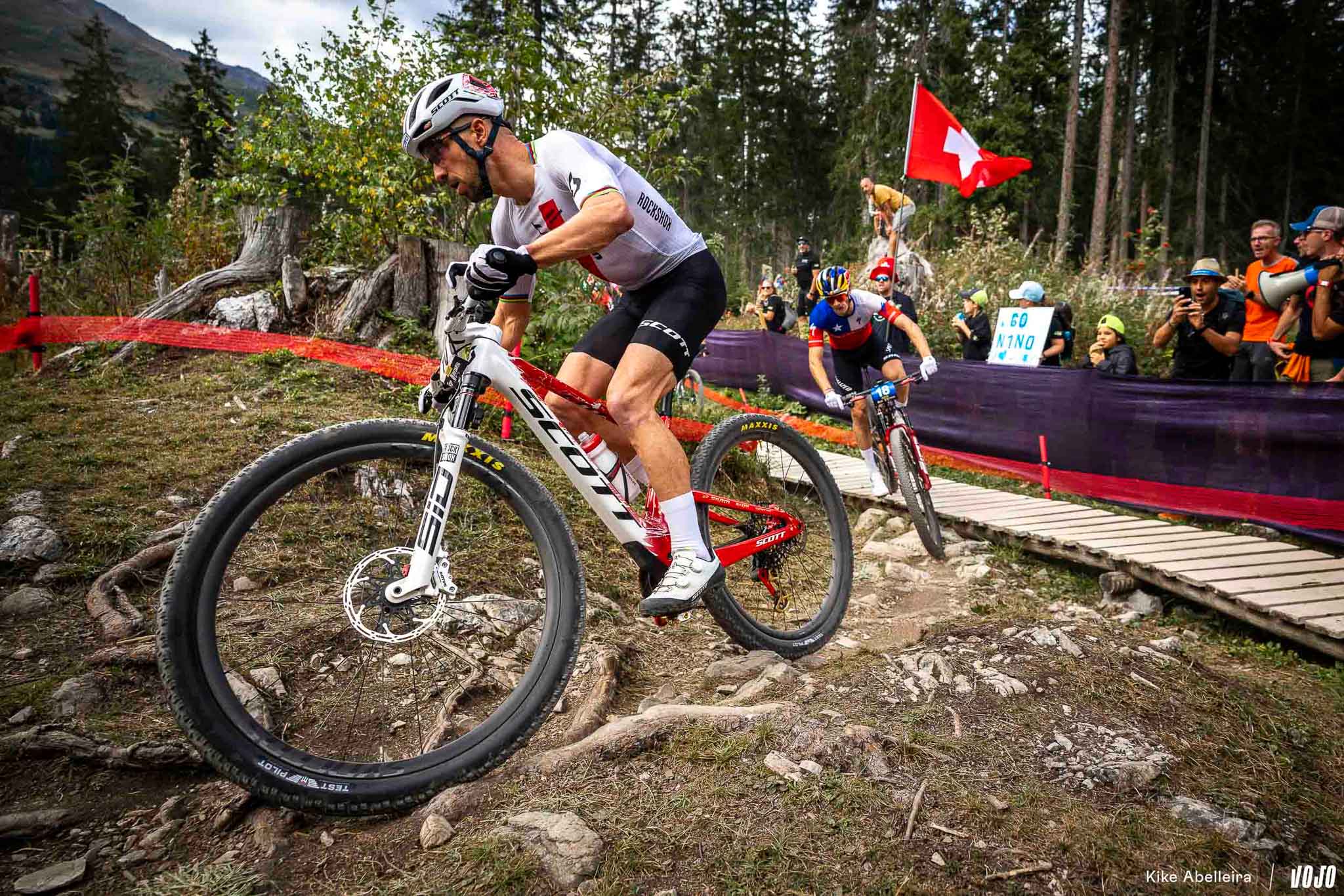 https://www.vojomag.nl/app/uploads/2025/09/25MTBWC Lenzerheide byKikeAbelleira 1100335.jpg