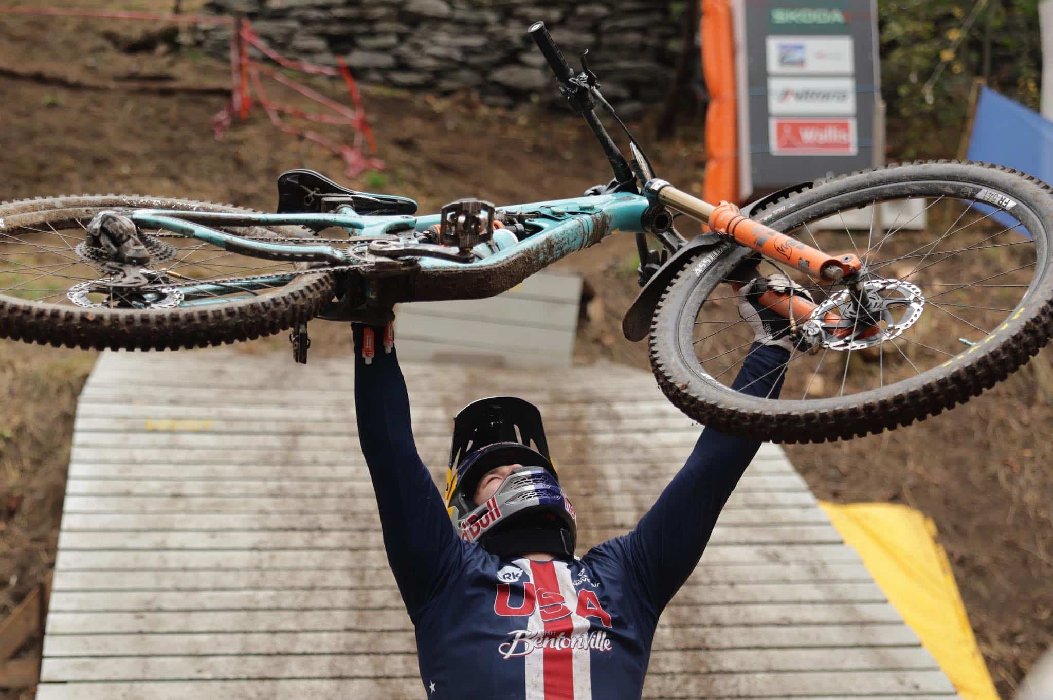 WK MTB 2025 Wallis | Enduro: goud voor Rude en Hoskin