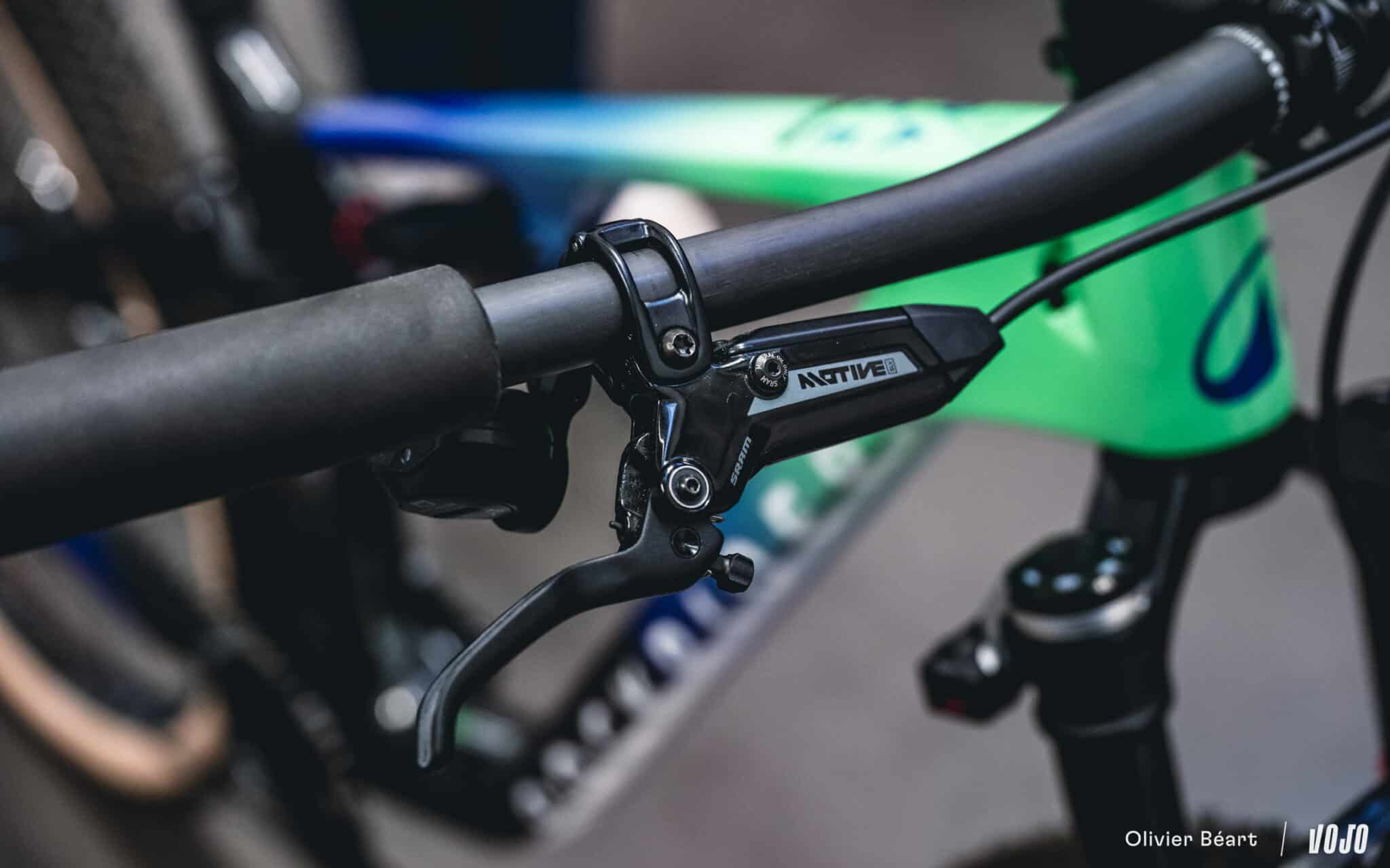 https://www.vojomag.nl/app/uploads/2025/10/Rockrider 940 S 2026 Comp pro team - Copyright Olivier Beart Vojo Magazine 19 2048x1280.jpg
