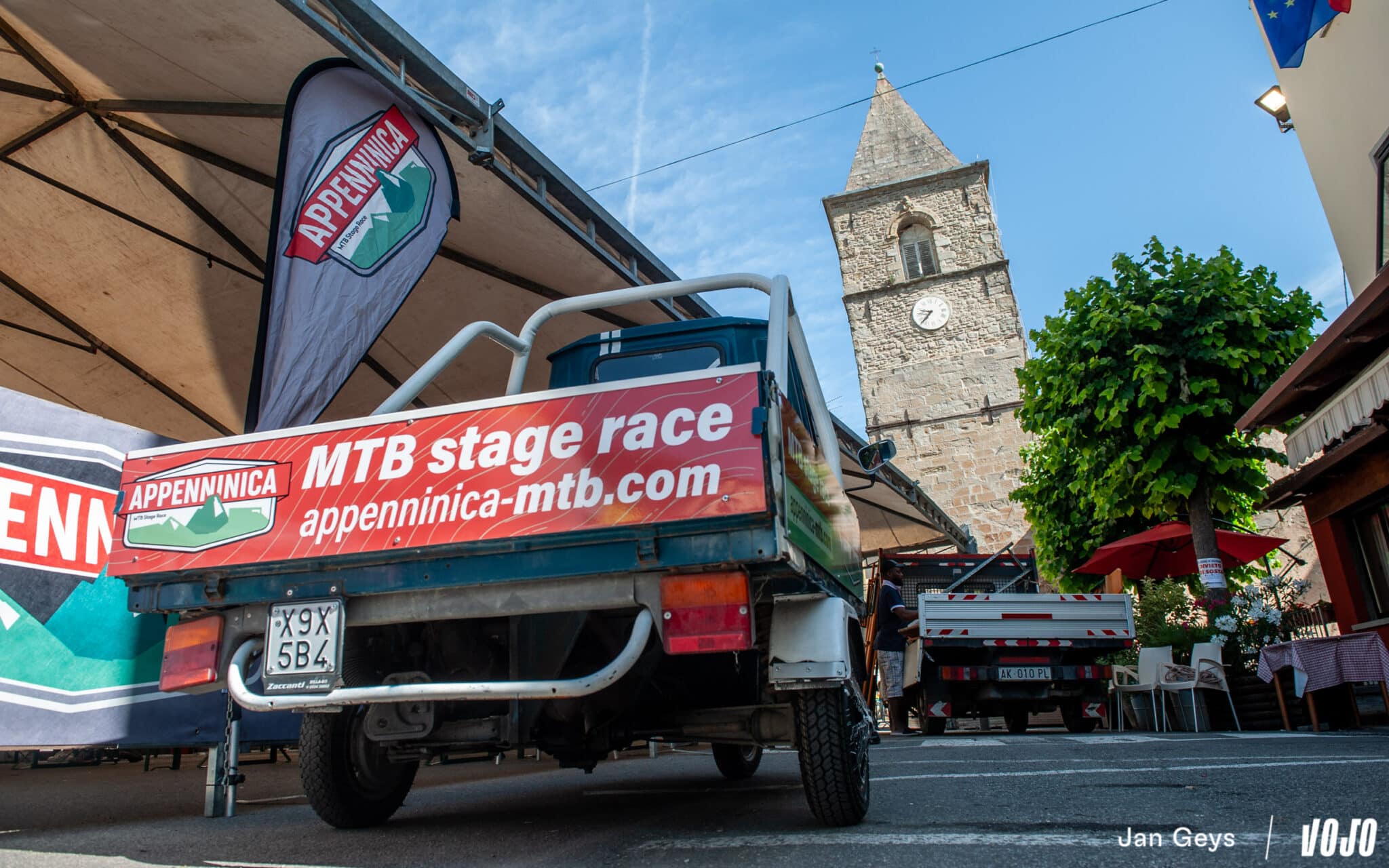 https://www.vojomag.nl/app/uploads/2025/10/appenninica 2025 stage 1 corno alla scale copyright jan geys vojomag 6 2048x1280.jpg