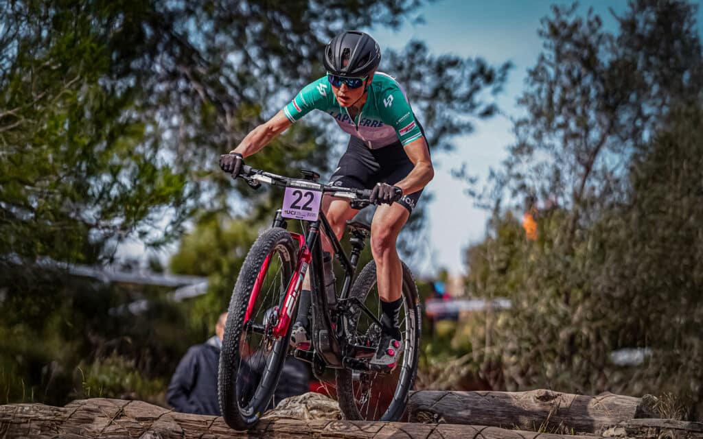 Spyshot | Eerste winst voor het prototype van de nieuwe Lapierre XR dankzij Anne Terpstra