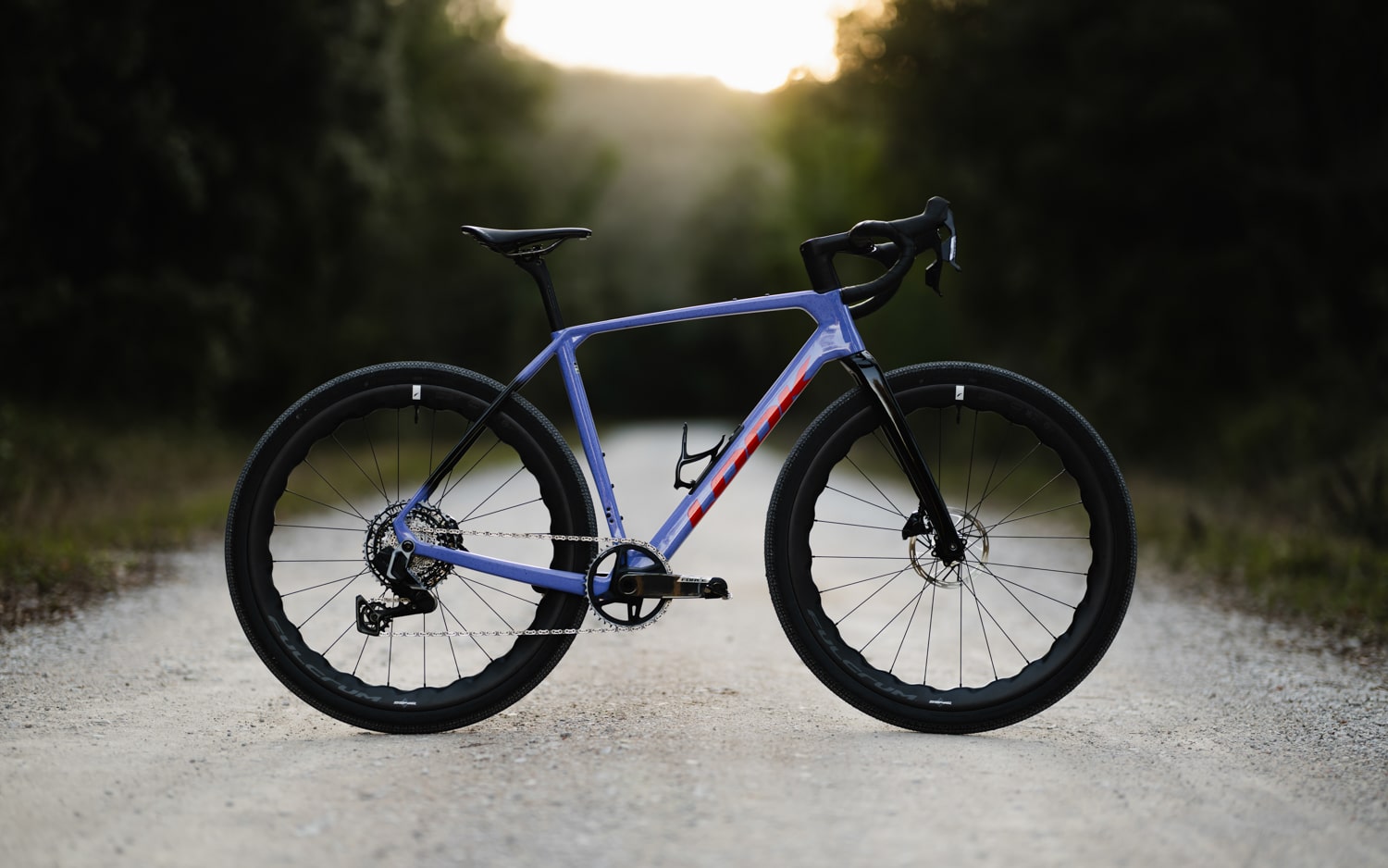 Test nieuw | Gravel Look G85 Cezal: waar comfort en prestatie samenkomen